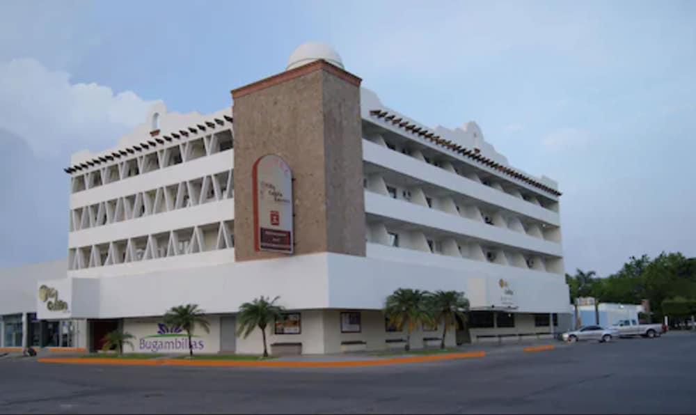 Hotel Villa Cahita Los Mochis Exterior photo