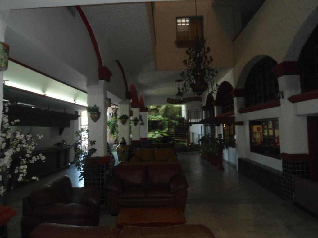 Hotel Villa Cahita Los Mochis Exterior photo