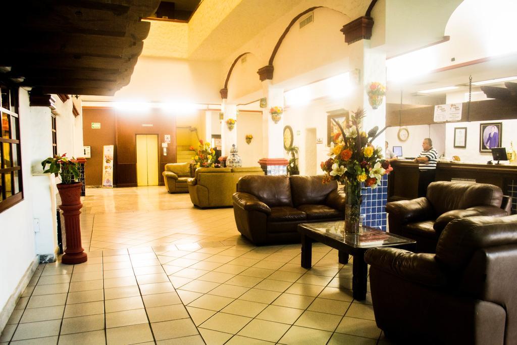Hotel Villa Cahita Los Mochis Exterior photo