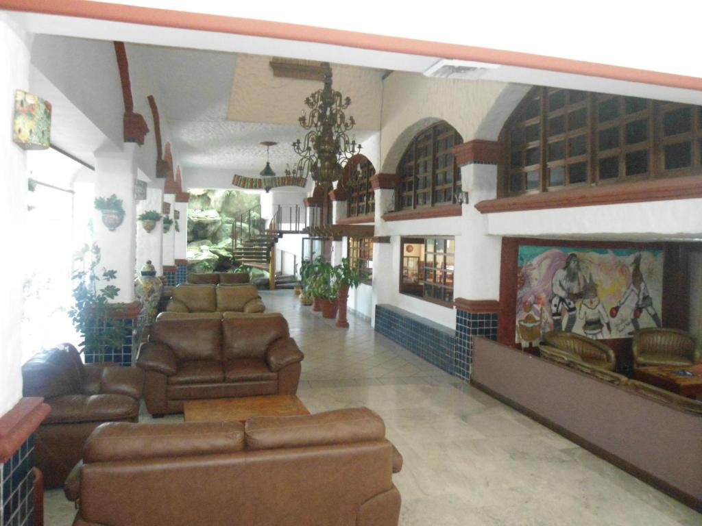 Hotel Villa Cahita Los Mochis Exterior photo